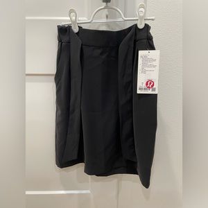 Lululemon Noir Skirt Size 6